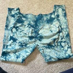 Amazon booty scrunch leggings